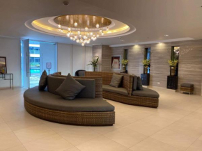 Cozy Bedroom FAME Condo Greenfield EDSA MRT Shaw